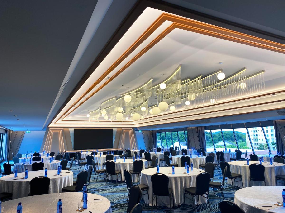 The Oceanic Sportel Phuket - Sha Extra Plus 外观 照片 The 2019 World Bank Group-IMF Annual Meetings