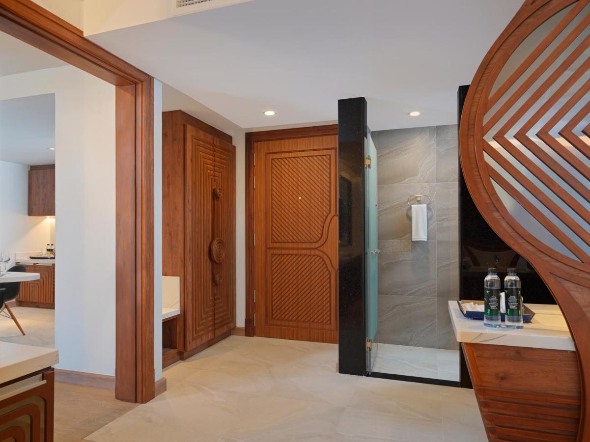 The Oceanic Sportel Phuket - Sha Extra Plus 外观 照片 A bathroom in a hotel