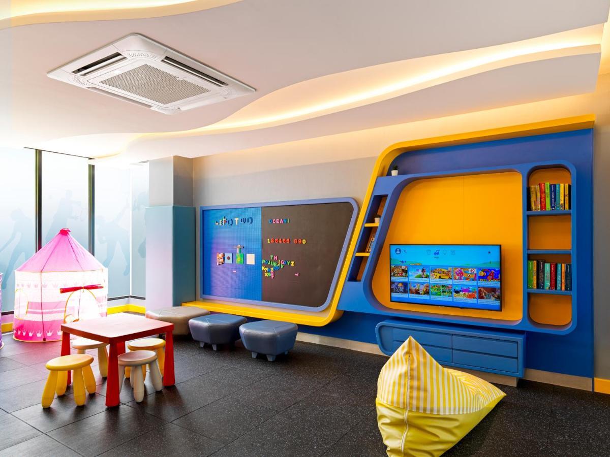 The Oceanic Sportel Phuket - Sha Extra Plus 外观 照片 A children's room at the hospital