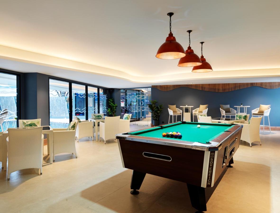 The Oceanic Sportel Phuket - Sha Extra Plus 外观 照片 The pool table at the clubhouse