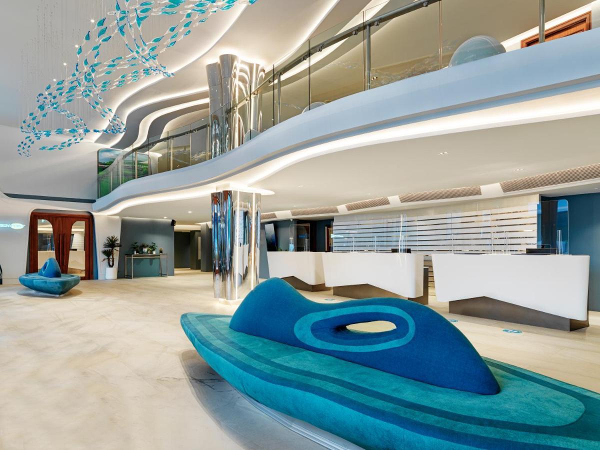 The Oceanic Sportel Phuket - Sha Extra Plus 外观 照片 The lobby of the hotel