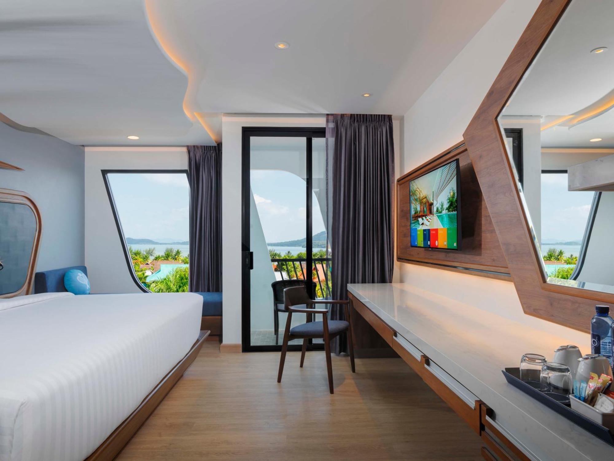 The Oceanic Sportel Phuket - Sha Extra Plus 外观 照片 Deluxe Ocean View